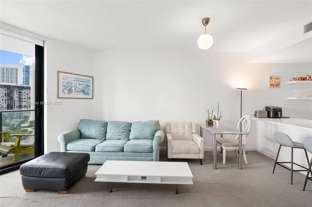 $599,000 | 501 Northeast 31st Street, Unit 910, Miami, FL 33137