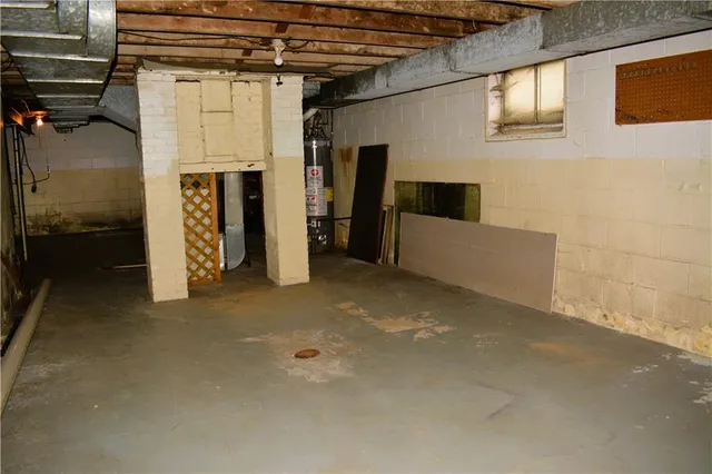 $112,000 | 371 Main Street, Leechburg, PA 15656