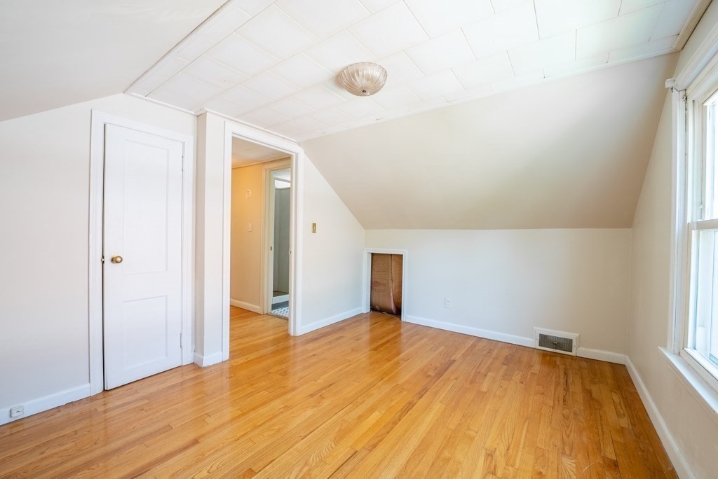 216 Dwight Road Springfield, MA 01108 - Photo 23 of 38