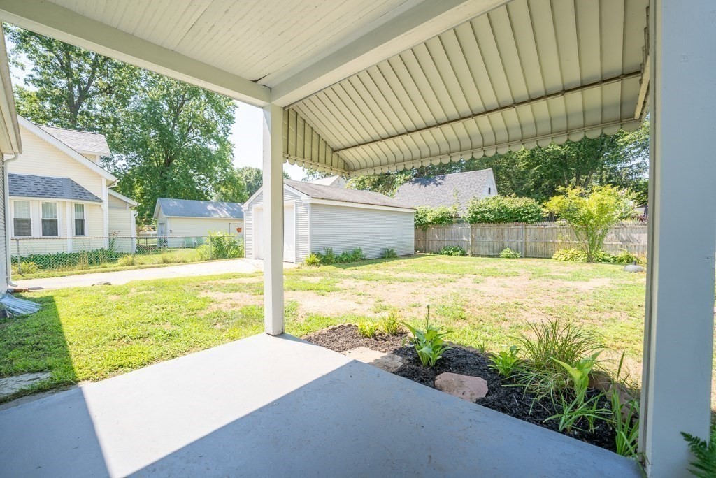 216 Dwight Road Springfield, MA 01108 - Photo 33 of 38