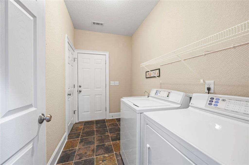 80 Hardy Farms Point Martin, GA 30557 - Photo 49 of 84 a bathroom with a sink and a shower