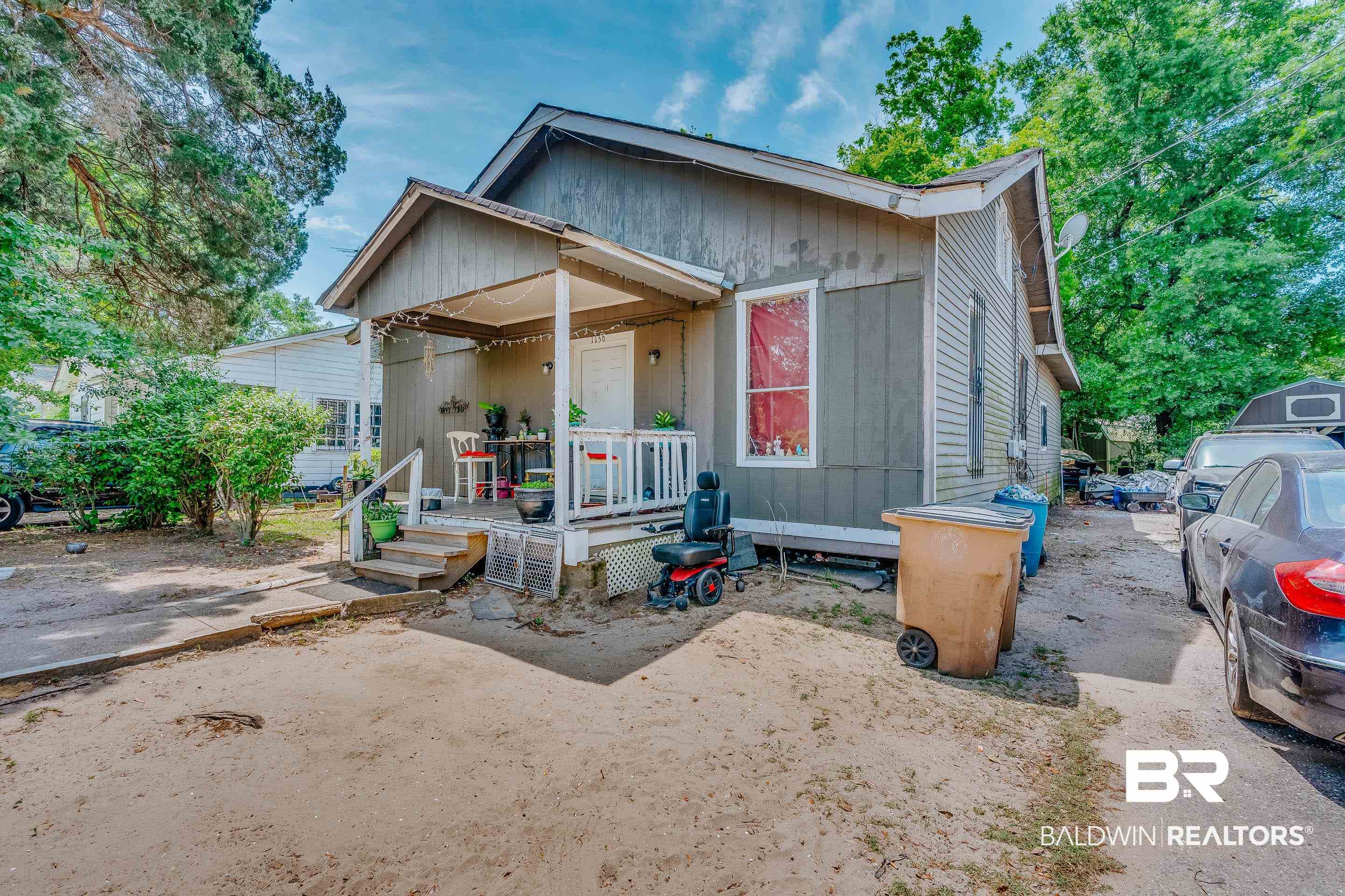 1156 Freeman Street Mobile, AL 36605 - Photo 4 of 22 View of bungalow-style house