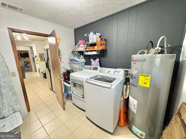 $260,000 | 107 Newton Drive, Lyons, GA 30436