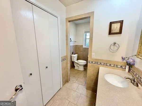 $260,000 | 107 Newton Drive, Lyons, GA 30436