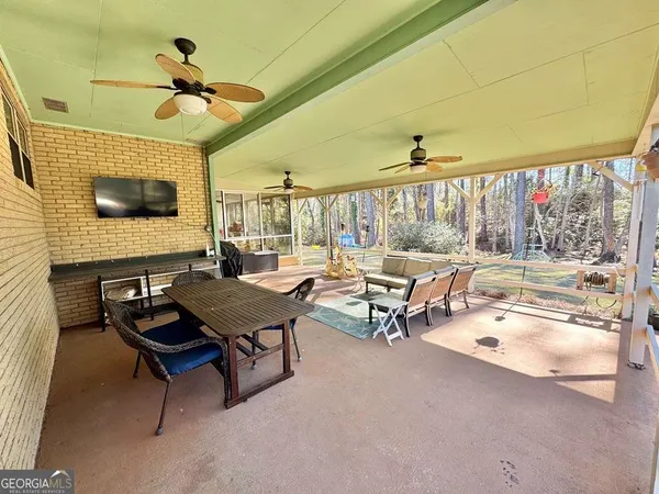 $260,000 | 107 Newton Drive, Lyons, GA 30436