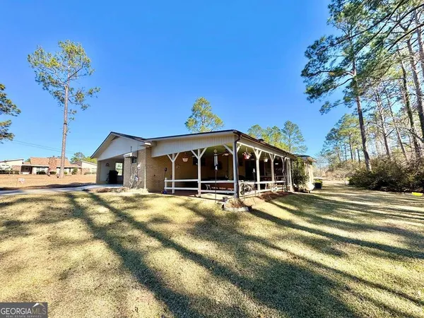 $260,000 | 107 Newton Drive, Lyons, GA 30436