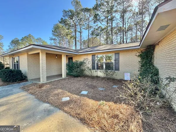 $260,000 | 107 Newton Drive, Lyons, GA 30436