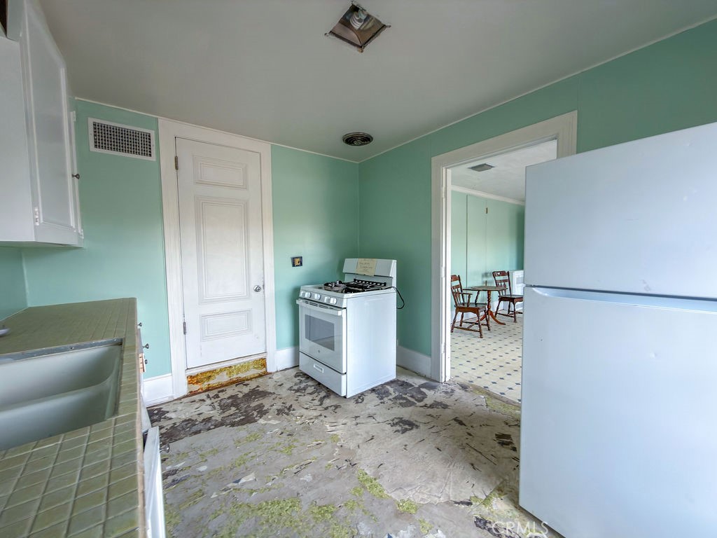 34860 Lancaster Road Lancaster, CA 93536 - Photo 35 of 72