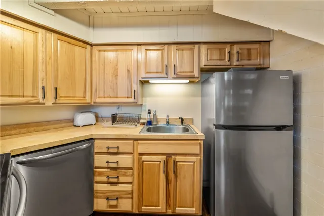 $520,000 | 1920 Ski Time Square Drive, Unit 210, Steamboat Springs, CO 80487