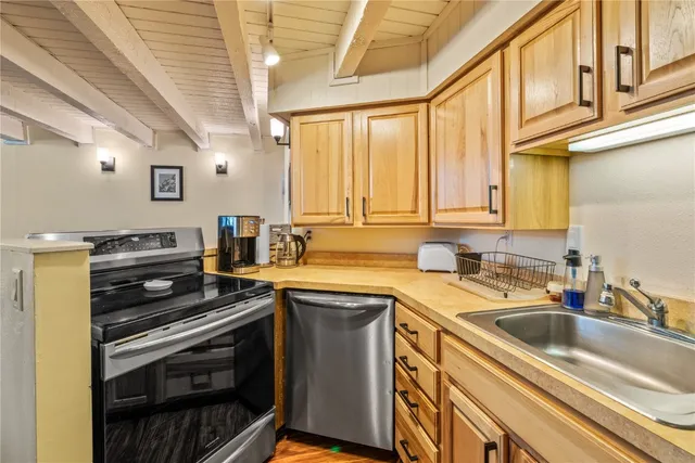 $520,000 | 1920 Ski Time Square Drive, Unit 210, Steamboat Springs, CO 80487