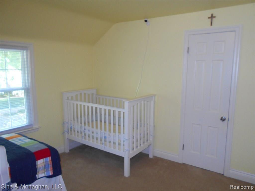 223 McMillan Road Grosse Pointe Farms, MI 48236 - Photo 20 of 39