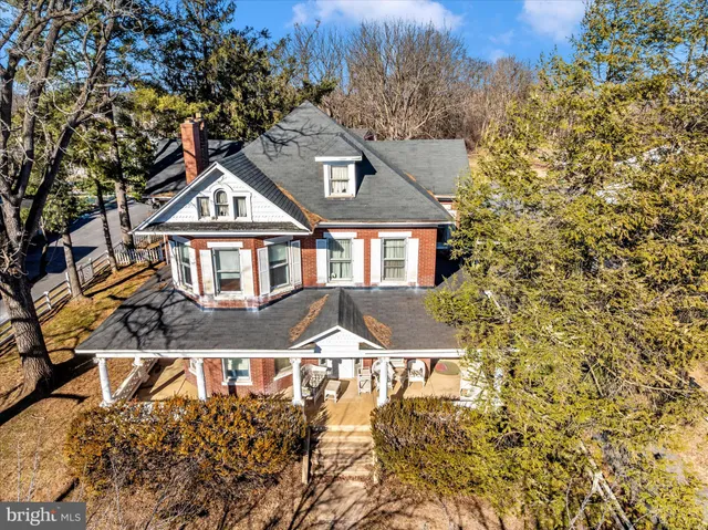 $380,000 | 1270 Jefferson Boulevard, Hagerstown, MD 21742