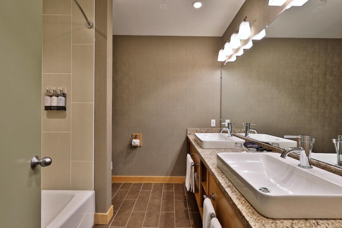 228 East Mountain Road, Unit 256I Killington, VT 05751 - Photo 17 of 36 Gallery Image 17