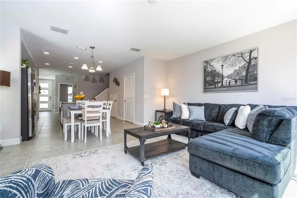 $2,600 | 4709 Terra Esmeralda Drive, Kissimmee, FL 34746