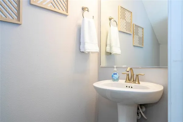 $2,600 | 4709 Terra Esmeralda Drive, Kissimmee, FL 34746