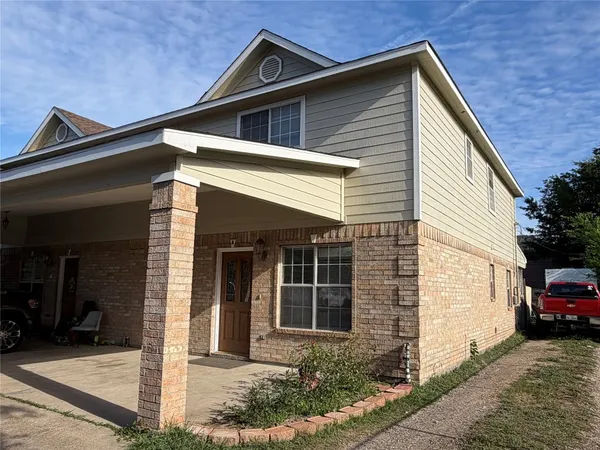 $1,675 | 11102 Maize Lane, Unit A, Houston, TX 77041