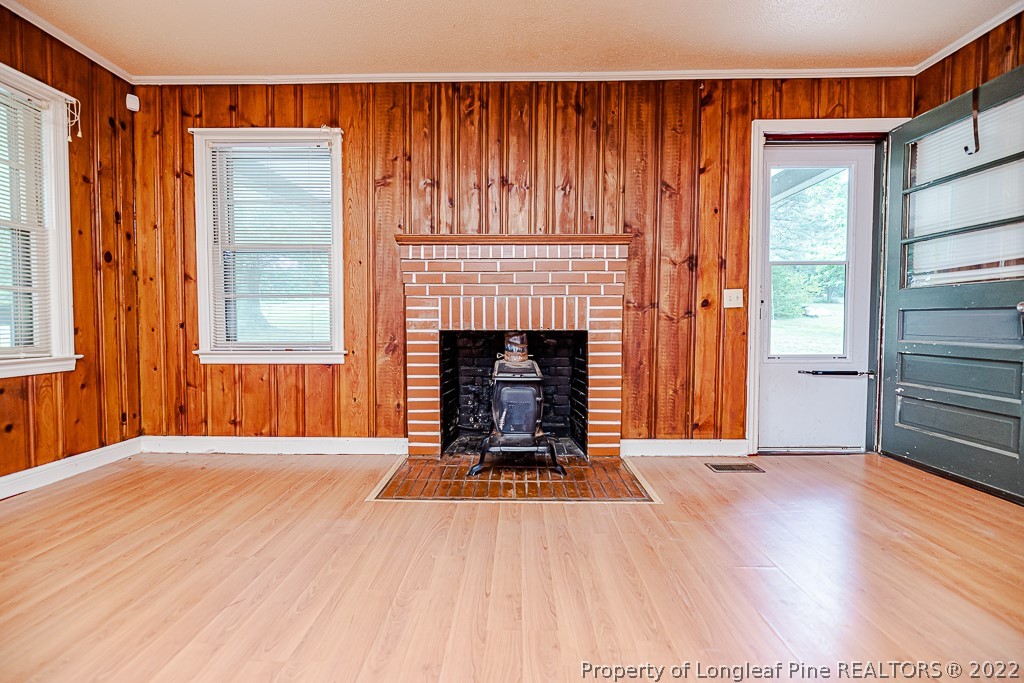 321 Lawrence Road Broadway, NC 27505 - Photo 7 of 20 Gallery Image 7