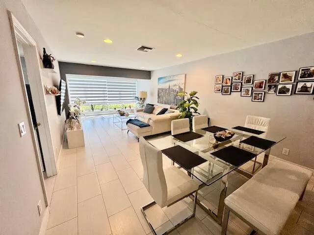 $280,000 | 2510 Black Olive Boulevard, Unit 203, Delray Beach, FL 33445