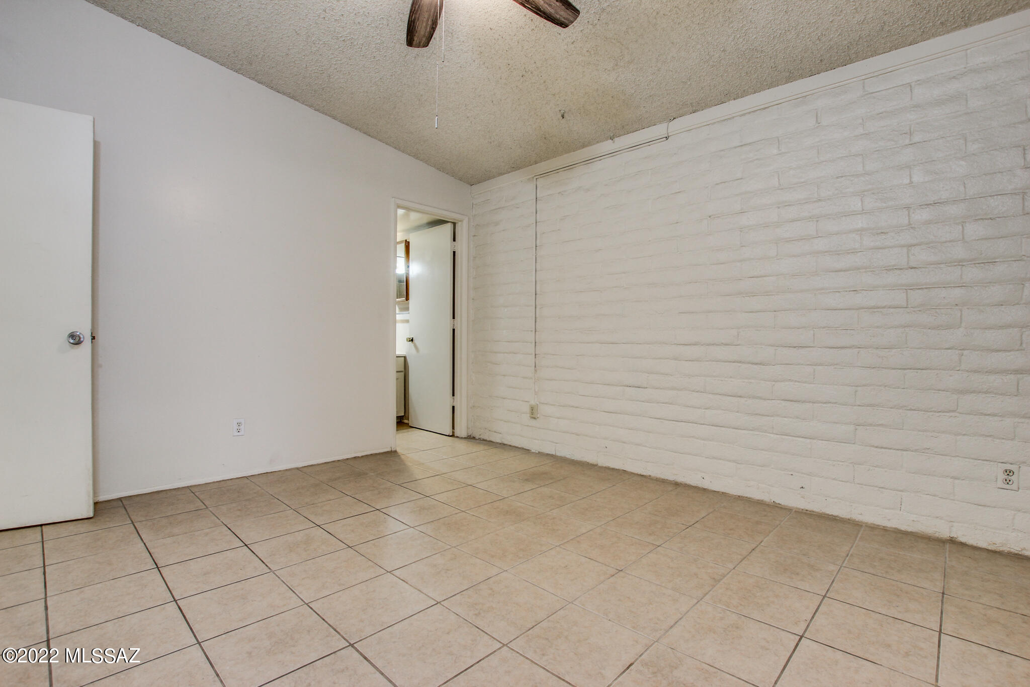 6004 East Grant Road Tucson, AZ 85712 - Photo 10 of 22