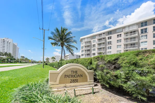 $3,500 | 2851 South Ocean Boulevard, Unit 4B, Boca Raton, FL 33432