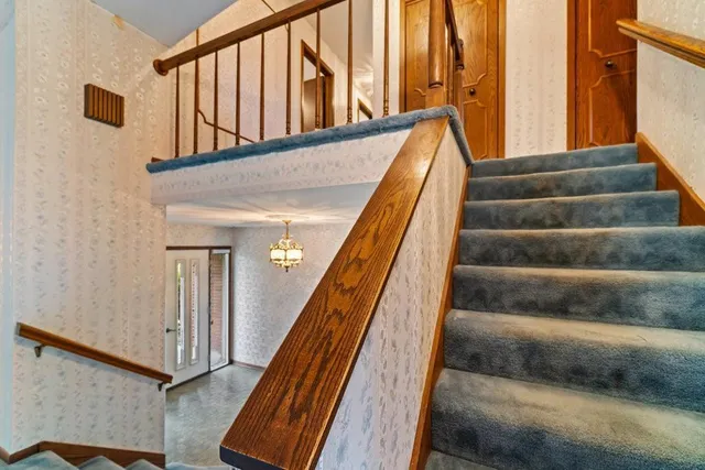 $374,900 | 518 East Chippewa Street, Cadott, WI 54727