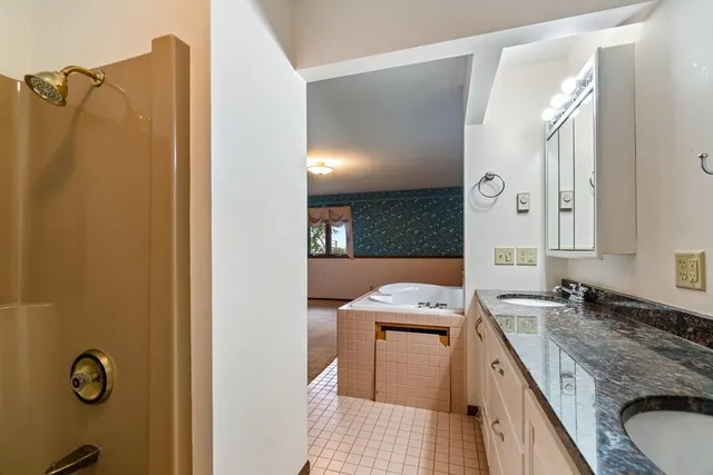 $374,900 | 518 East Chippewa Street, Cadott, WI 54727