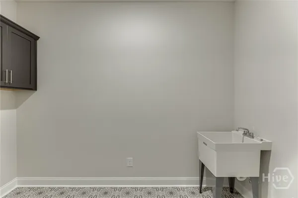 $821,350 | 1041 Riverhill Drive, Bishop, GA 30621