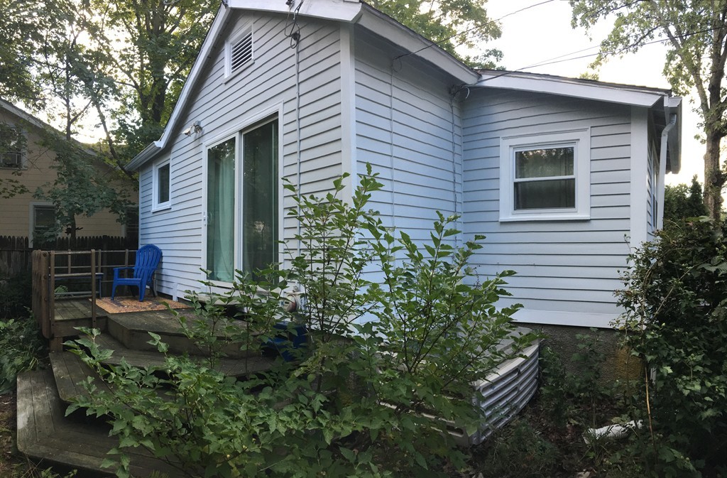 6 Lakeview Road Wayland, MA 01778 - Photo 12 of 16 Gallery Image 12