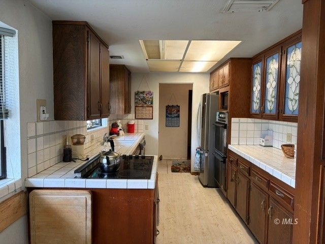 3572 Ranch View Lane Bishop, CA 93514 - Photo 2 of 15 Kitchen