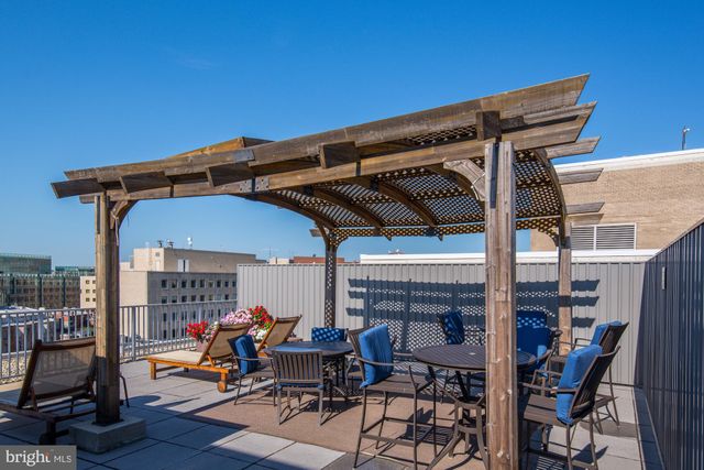 $245,000 | 1711 Massachusetts Avenue Northwest, Unit 809, Washington, DC 20036