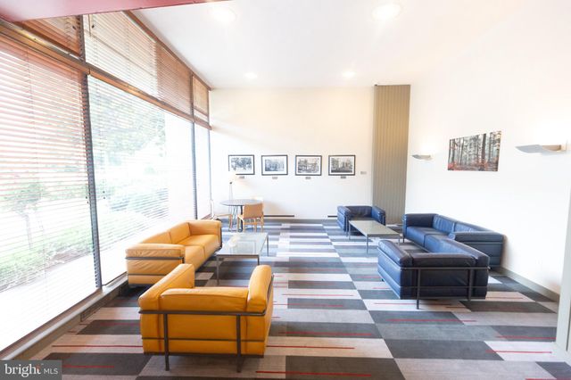 $245,000 | 1711 Massachusetts Avenue Northwest, Unit 809, Washington, DC 20036