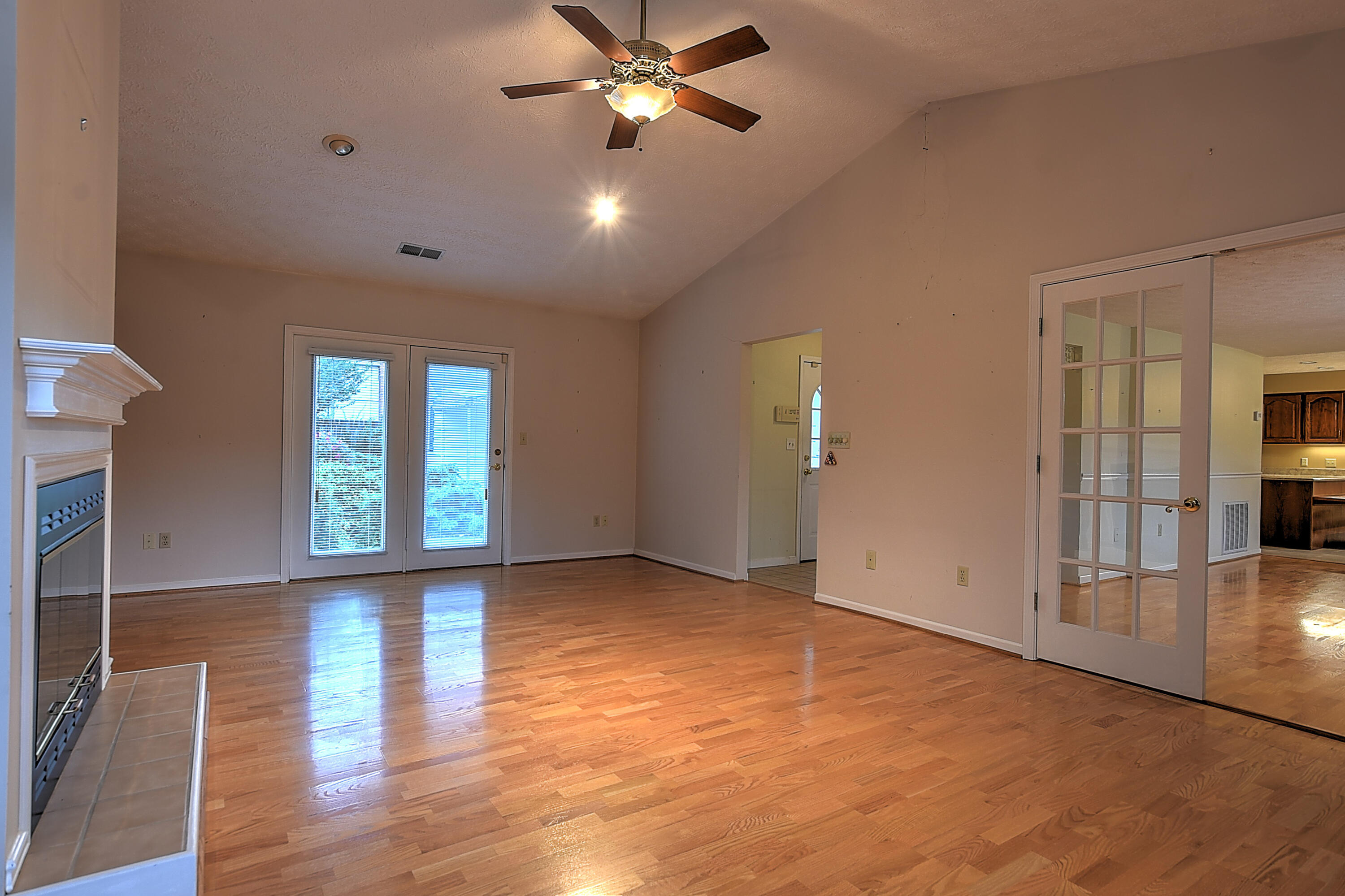 2101 Pendragon Road Kingsport, TN 37660 - Photo 22 of 58 Pendragon-19