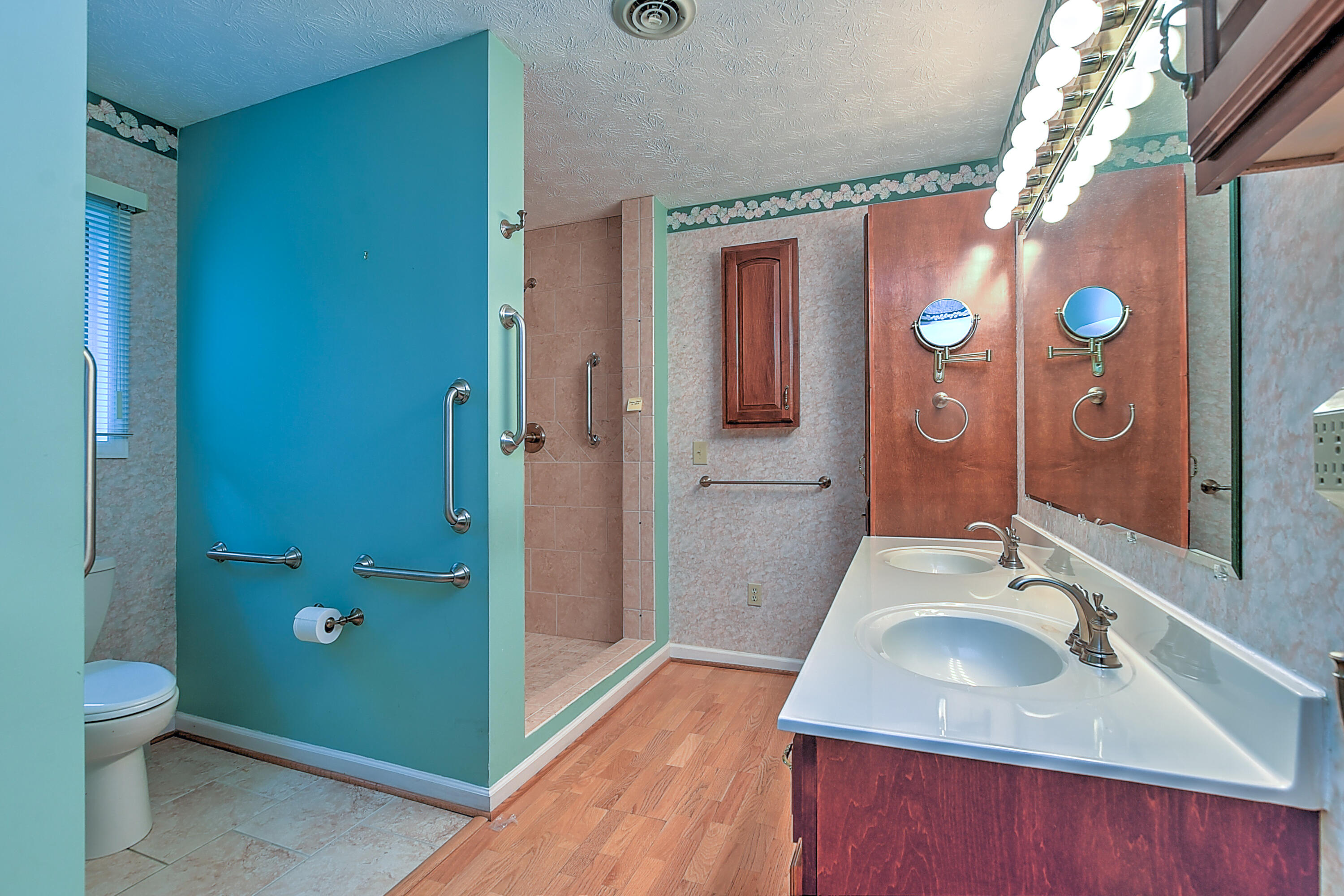 2101 Pendragon Road Kingsport, TN 37660 - Photo 26 of 58 Pendragon-23