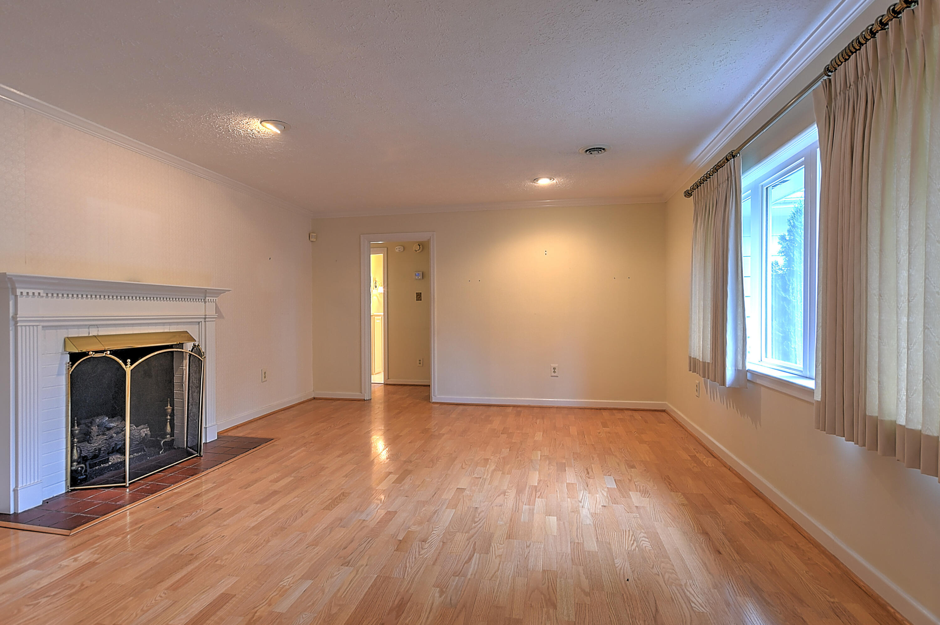 2101 Pendragon Road Kingsport, TN 37660 - Photo 31 of 58 Pendragon-28