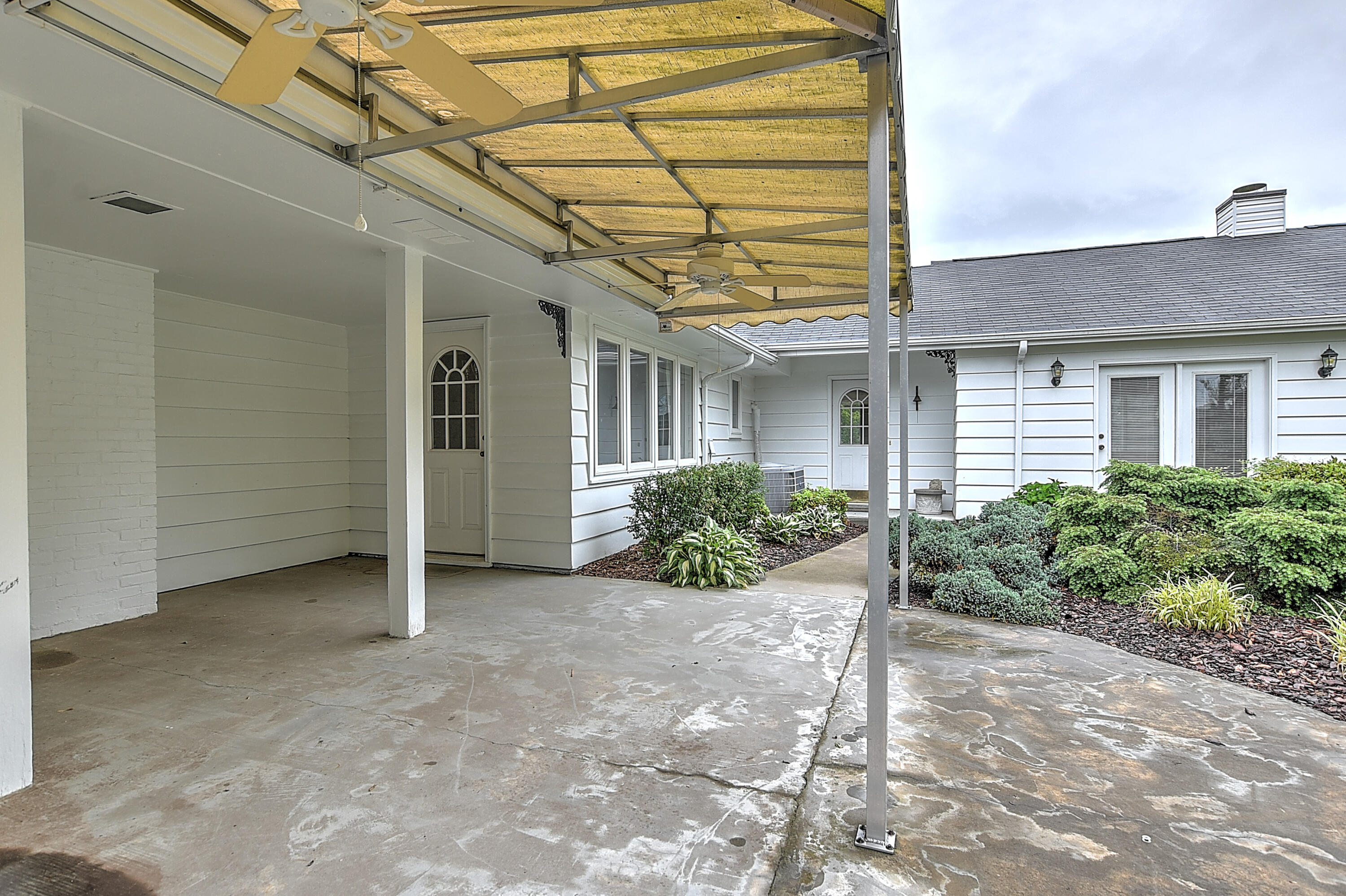 2101 Pendragon Road Kingsport, TN 37660 - Photo 44 of 58 Pendragon-41
