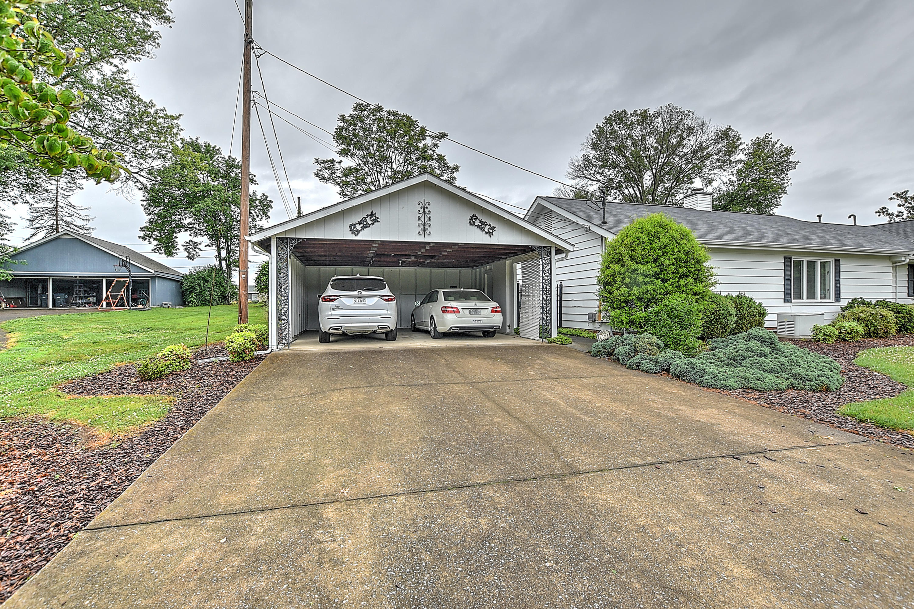 2101 Pendragon Road Kingsport, TN 37660 - Photo 50 of 58 Pendragon-47
