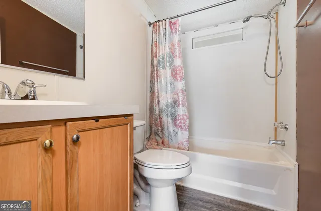 $180,000 | 176 Rockwood Lane, Locust Grove, GA 30248