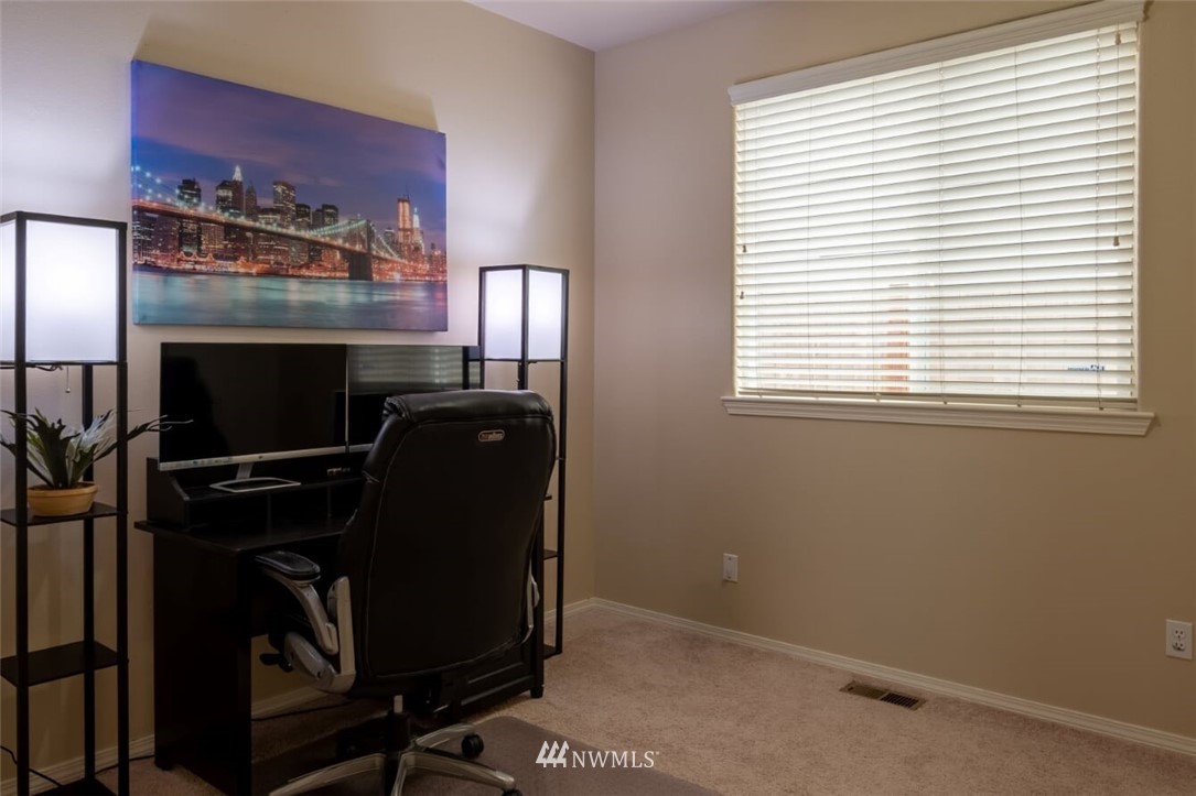 126 203rd Street Southeast Bothell, WA 98012 - Photo 12 of 24