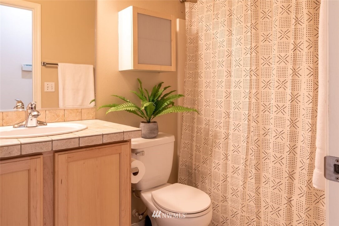 126 203rd Street Southeast Bothell, WA 98012 - Photo 15 of 24