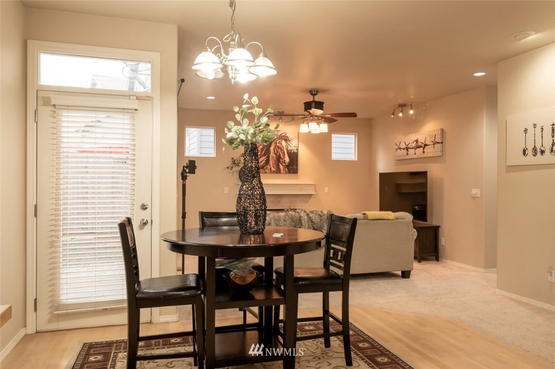 126 203rd Street Southeast Bothell, WA 98012 - Photo 9 of 24