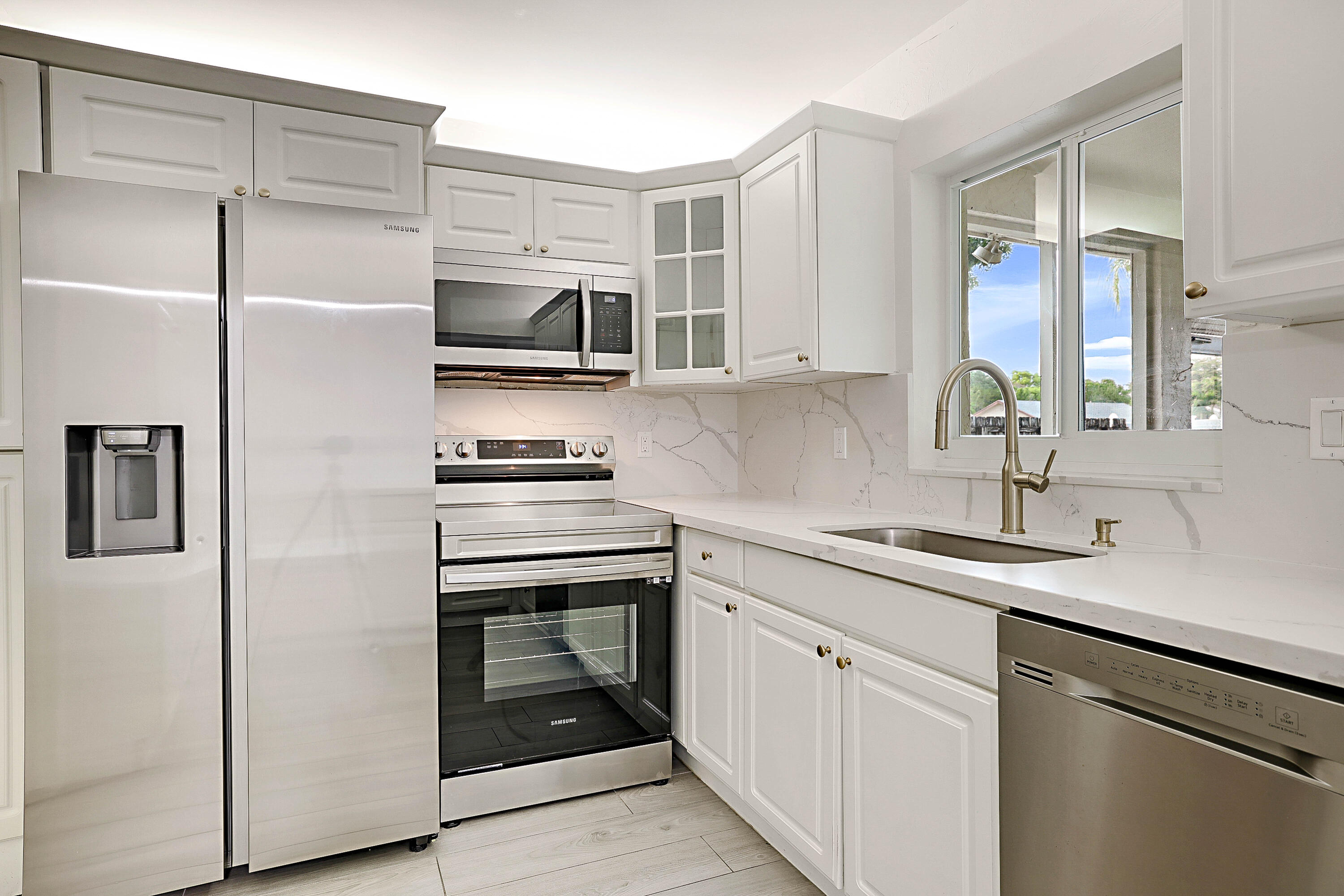 9593 Richmond Circle Boca Raton, FL 33434 - Photo 6 of 29 9593 Richmond Circle-12