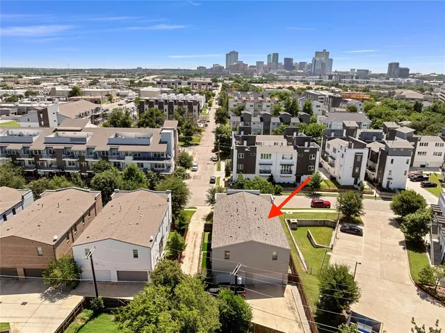 $3,500 | 228 Wimberly Street, Fort Worth, TX 76107