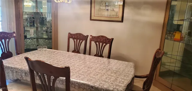 $3,500 | 2728 Bayo Court, Las Vegas, NV 89102