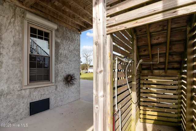 $749,900 | 901 Down Shore Road, Blounts Creek, NC 27814