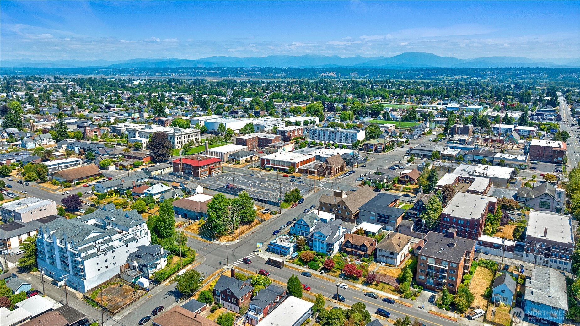 2601 Rucker Avenue Everett, WA 98201 - Photo 15 of 39 a view of a city