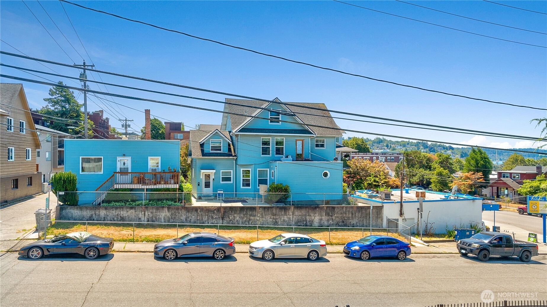 2601 Rucker Avenue Everett, WA 98201 - Photo 4 of 39 a front view of building with cars parked
