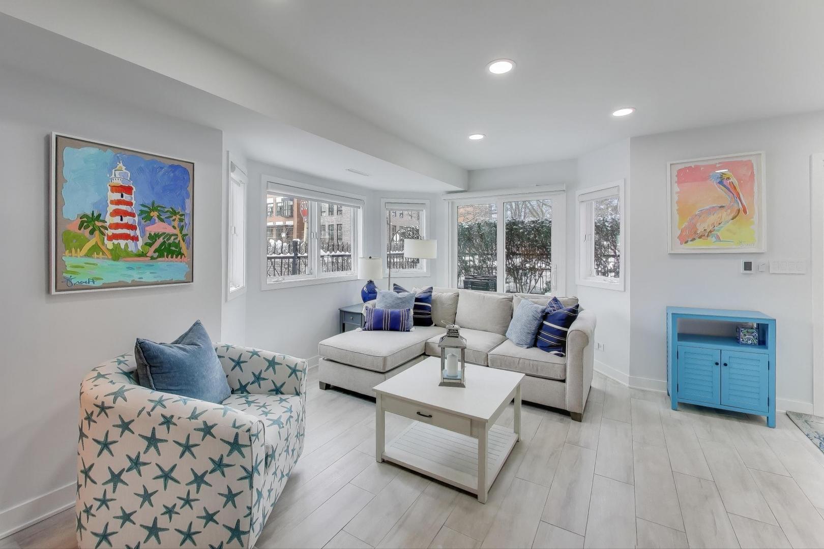 1459 West Wrightwood Avenue, Unit 1459 Chicago, IL 60614 - Photo 6 of 40 a living room with furniture and a window