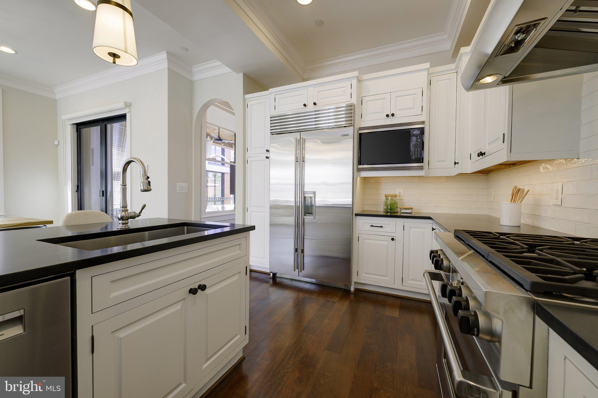 1335 R Street Northwest, Unit 2 Washington, DC 20009 - Photo 12 of 41 Gallery Image 12