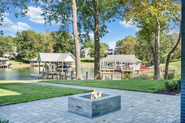 $3,650,000 | 2650 Waters Edge Drive, Penhook, VA 24137
