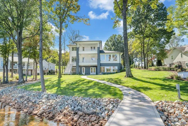 $3,650,000 | 2650 Waters Edge Drive, Penhook, VA 24137